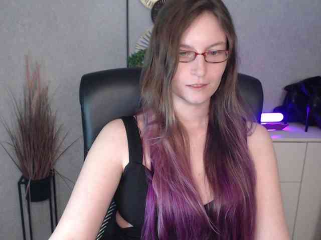 EmmaHeart webcam