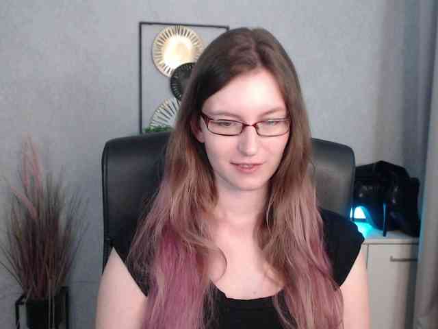 EmmaHeart webcam