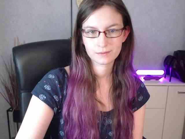 EmmaHeart webcam