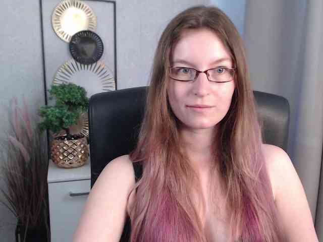 EmmaHeart webcam