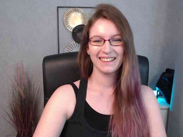 EmmaHeart webcam