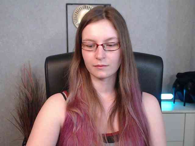 EmmaHeart webcam