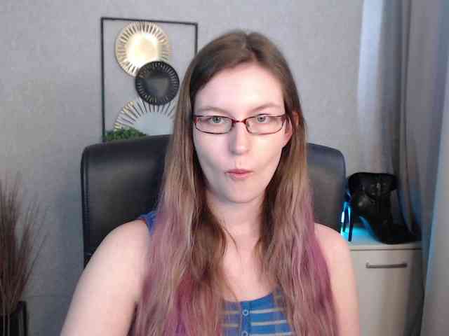 EmmaHeart webcam