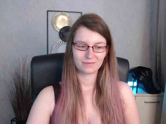 EmmaHeart webcam