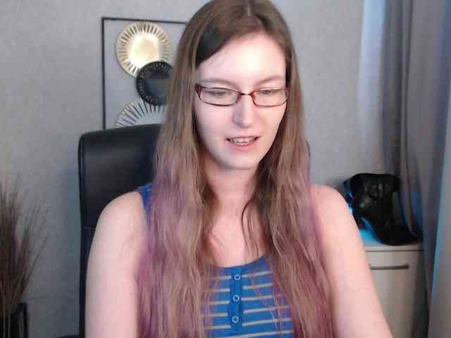 EmmaHeart webcam