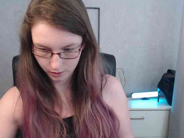 EmmaHeart webcam
