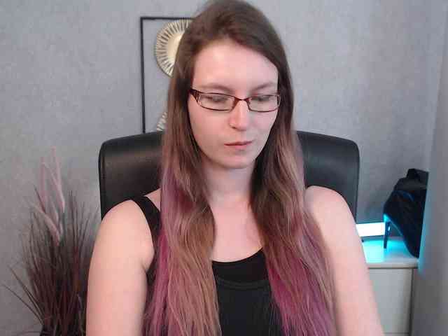 EmmaHeart webcam