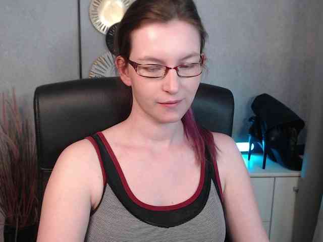 EmmaHeart webcam