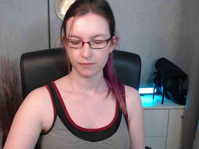 EmmaHeart webcam