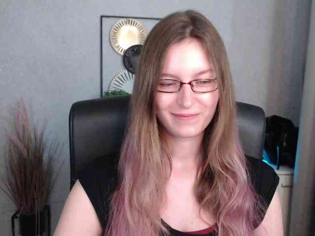 EmmaHeart webcam