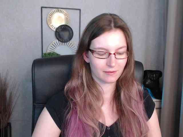 EmmaHeart webcam