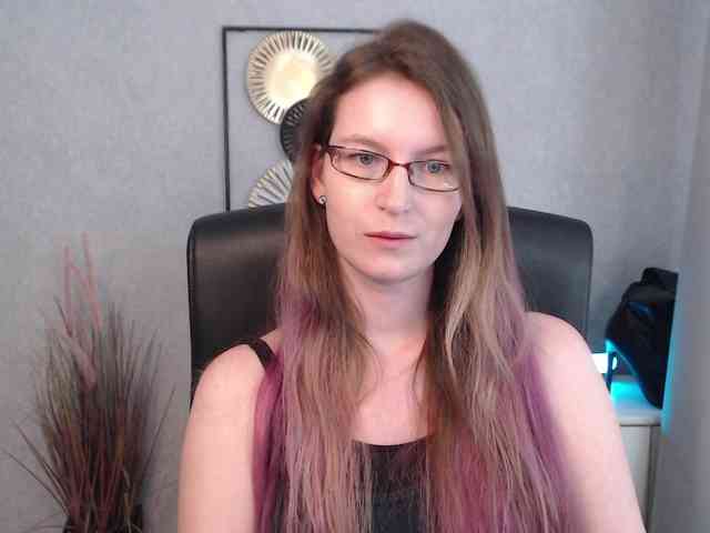 EmmaHeart webcam