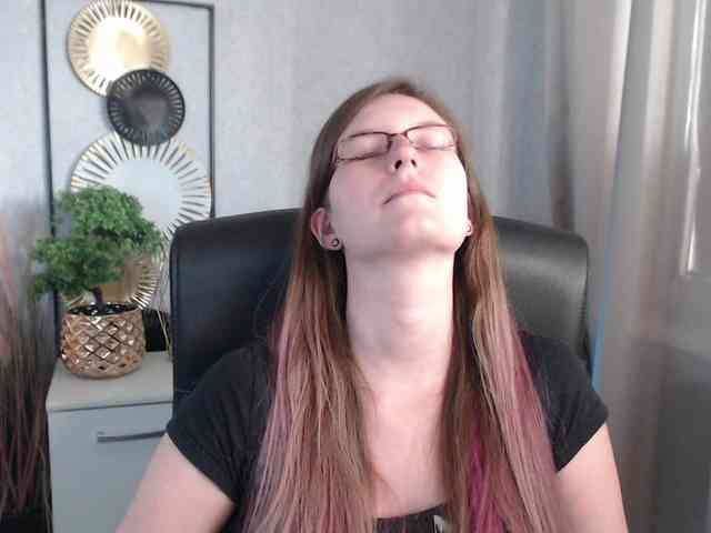 EmmaHeart webcam