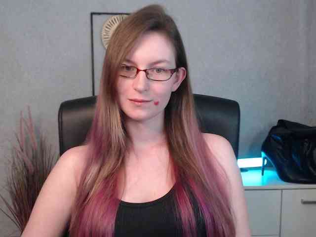 EmmaHeart webcam