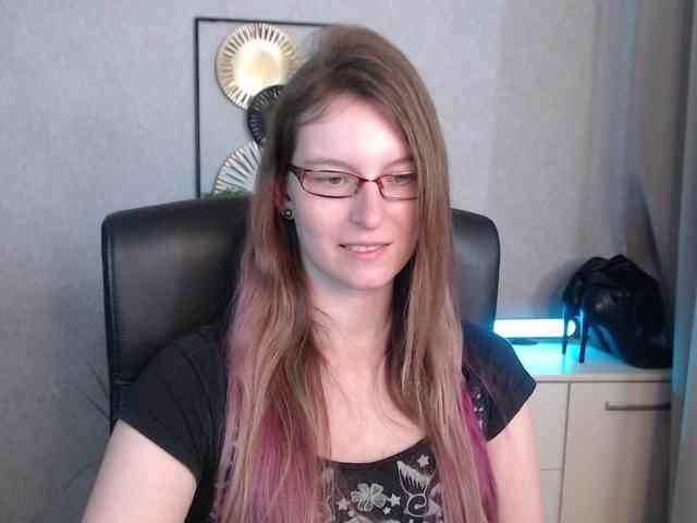 EmmaHeart webcam