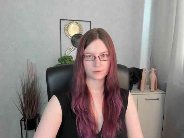 EmmaHeart Live Webcam on BongaCams