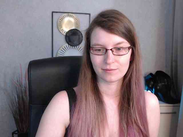 EmmaHeart webcam