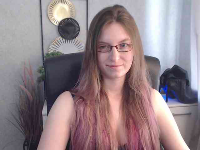 EmmaHeart webcam