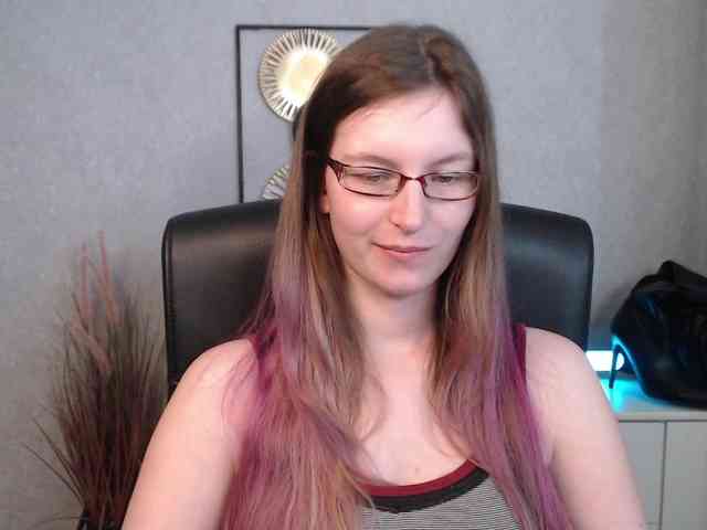 EmmaHeart webcam