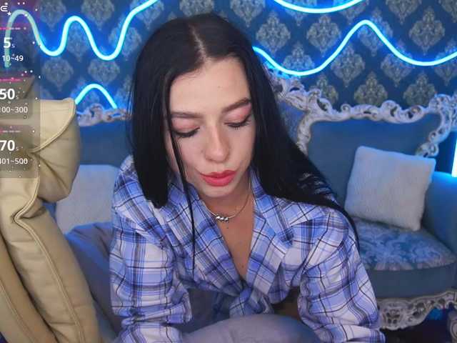  KitnissKiss chat room