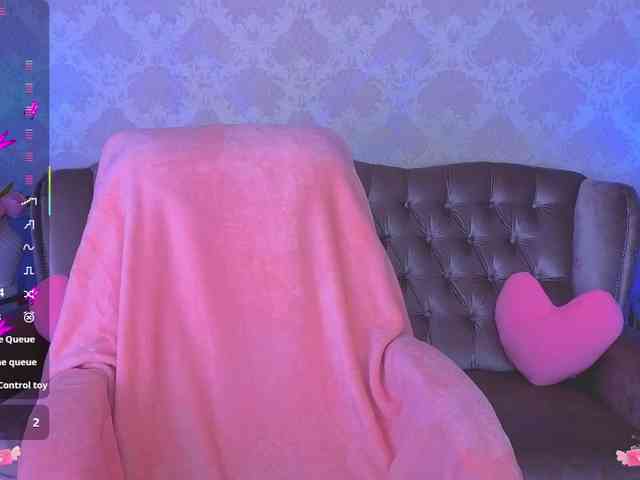 KitnissKiss Live Webcam on BongaCams