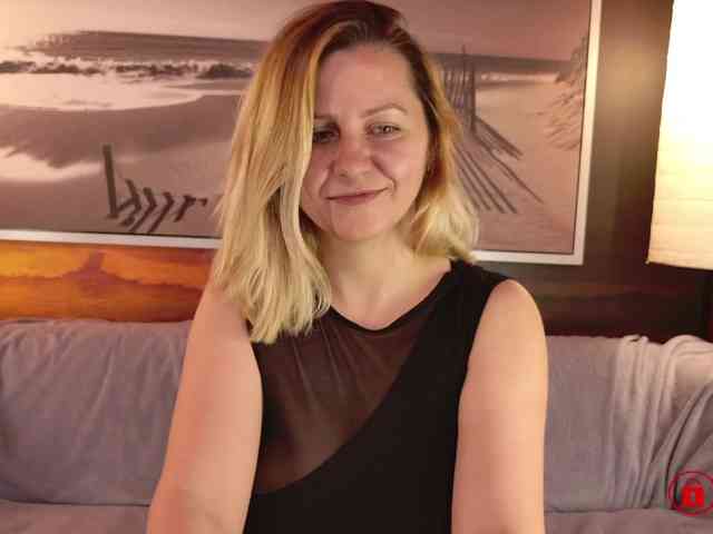 BigBoobsARRI webcam