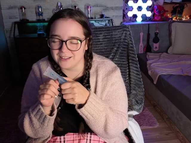 KimberlyCaprice's BongaCams show and profile