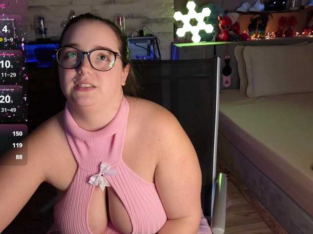 KimberlyCaprice's BongaCams show and profile