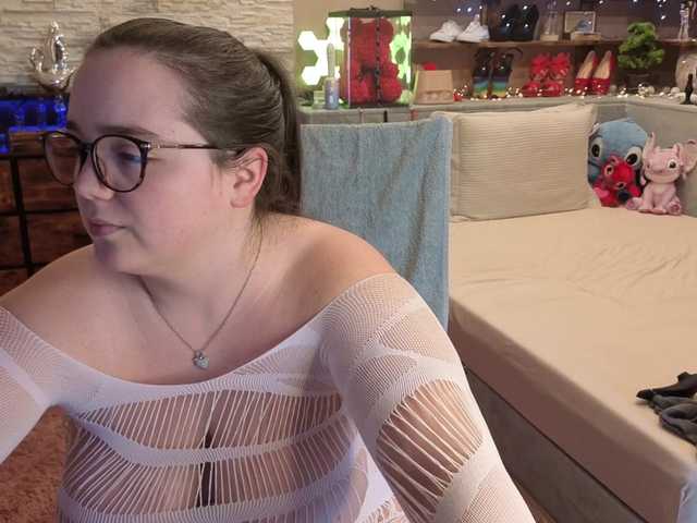 KimberlyCaprice's BongaCams show and profile