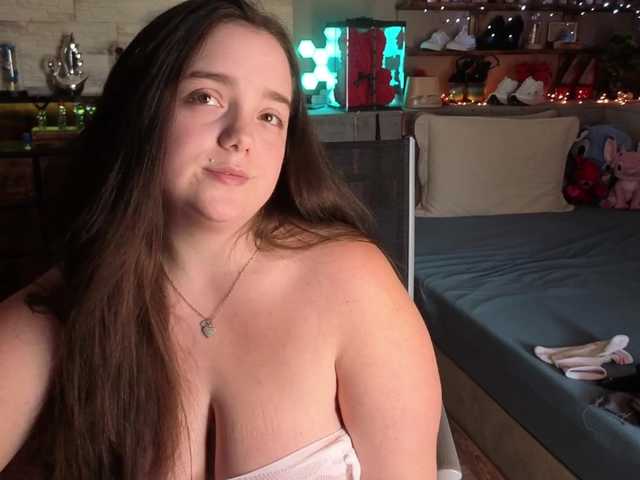 KimberlyCaprice's BongaCams show and profile