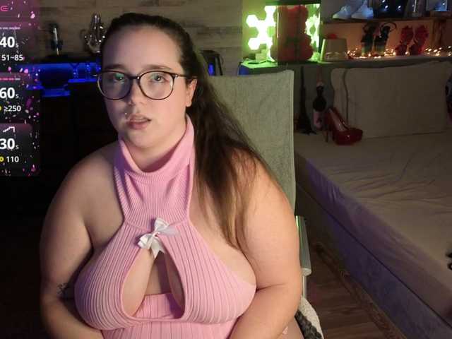 KimberlyCaprice's BongaCams show and profile