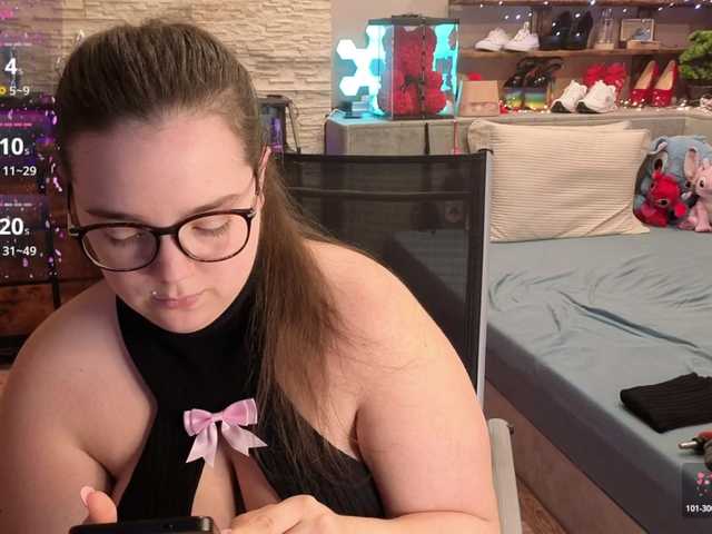 KimberlyCaprice's BongaCams show and profile