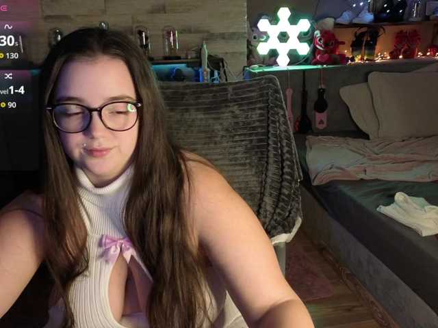 KimberlyCaprice's BongaCams show and profile