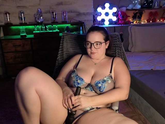 KimberlyCaprice's BongaCams show and profile