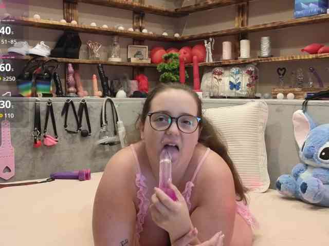 KimberlyCaprice webcam