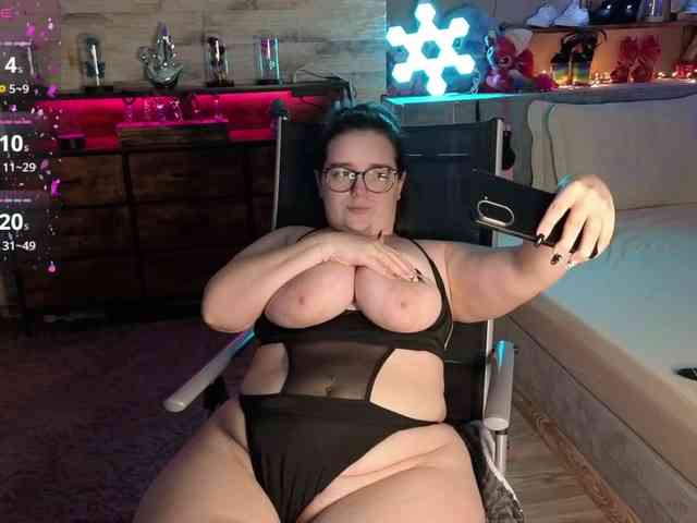 KimberlyCaprice webcam