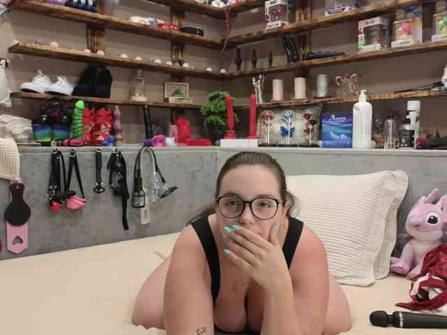 KimberlyCaprice webcam