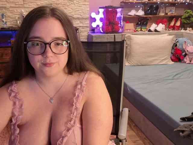 KimberlyCaprice webcam