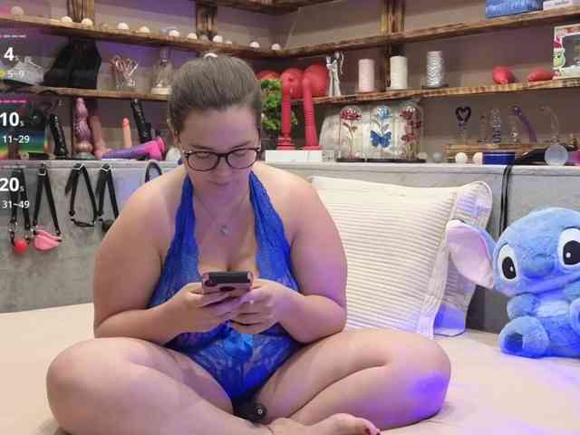 KimberlyCaprice webcam