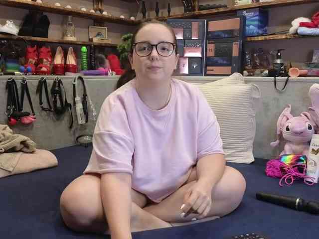 KimberlyCaprice Live Webcam on BongaCams