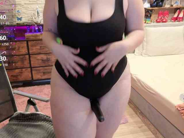 KimberlyCaprice webcam