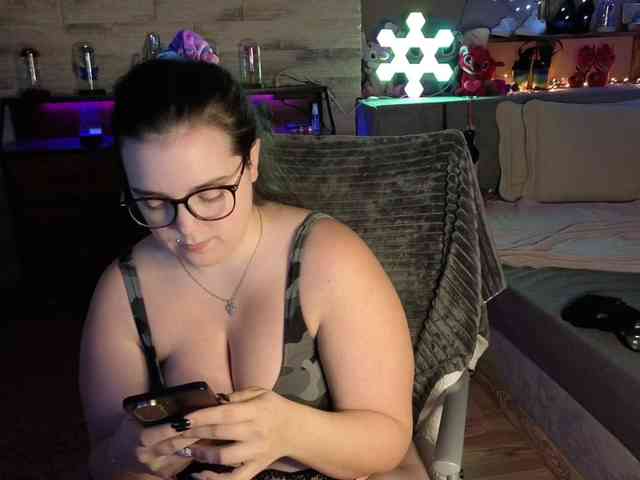 KimberlyCaprice webcam