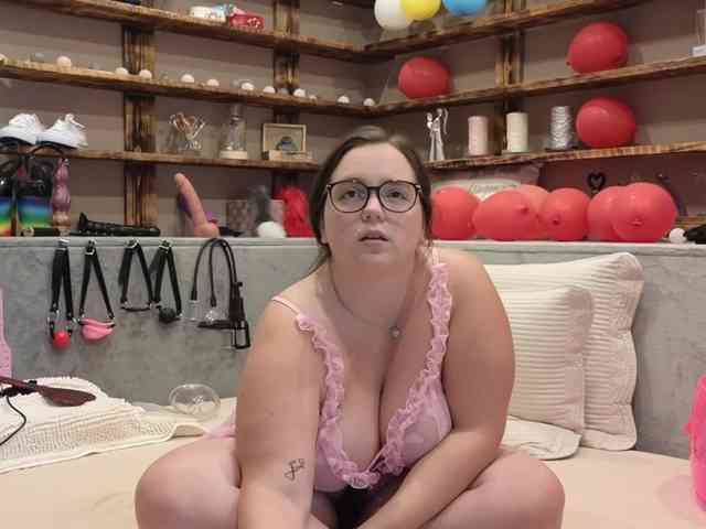 KimberlyCaprice webcam
