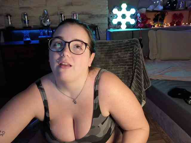 KimberlyCaprice webcam