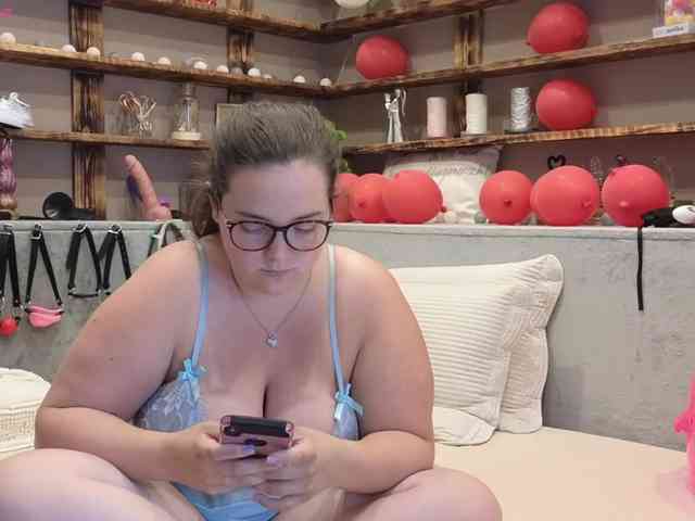 KimberlyCaprice webcam