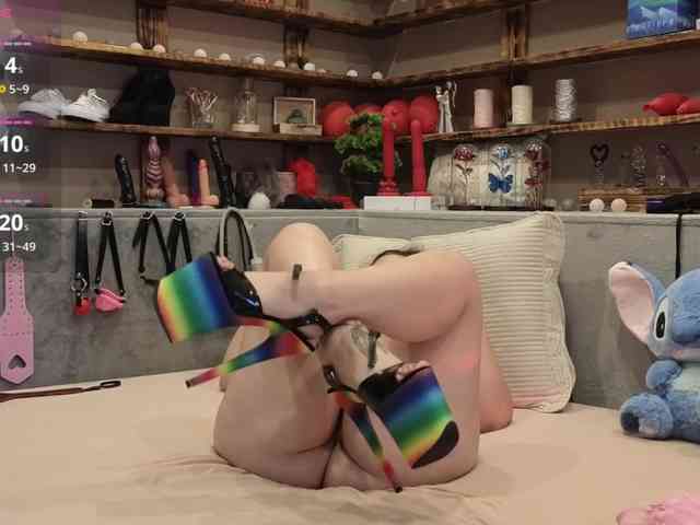 KimberlyCaprice webcam