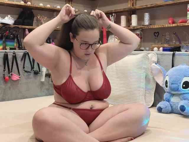 KimberlyCaprice webcam
