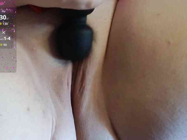 KimberlyCaprice webcam