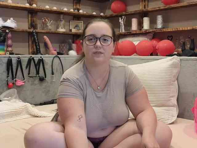 KimberlyCaprice webcam