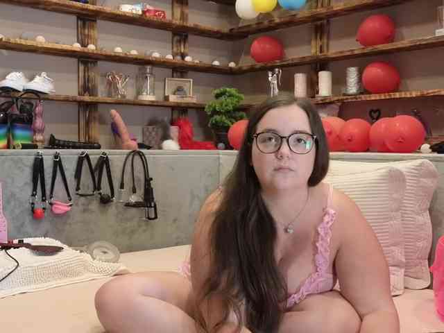 KimberlyCaprice webcam